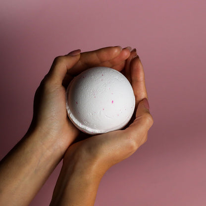 Coconut Dream Bath Bomb - Set of 3
